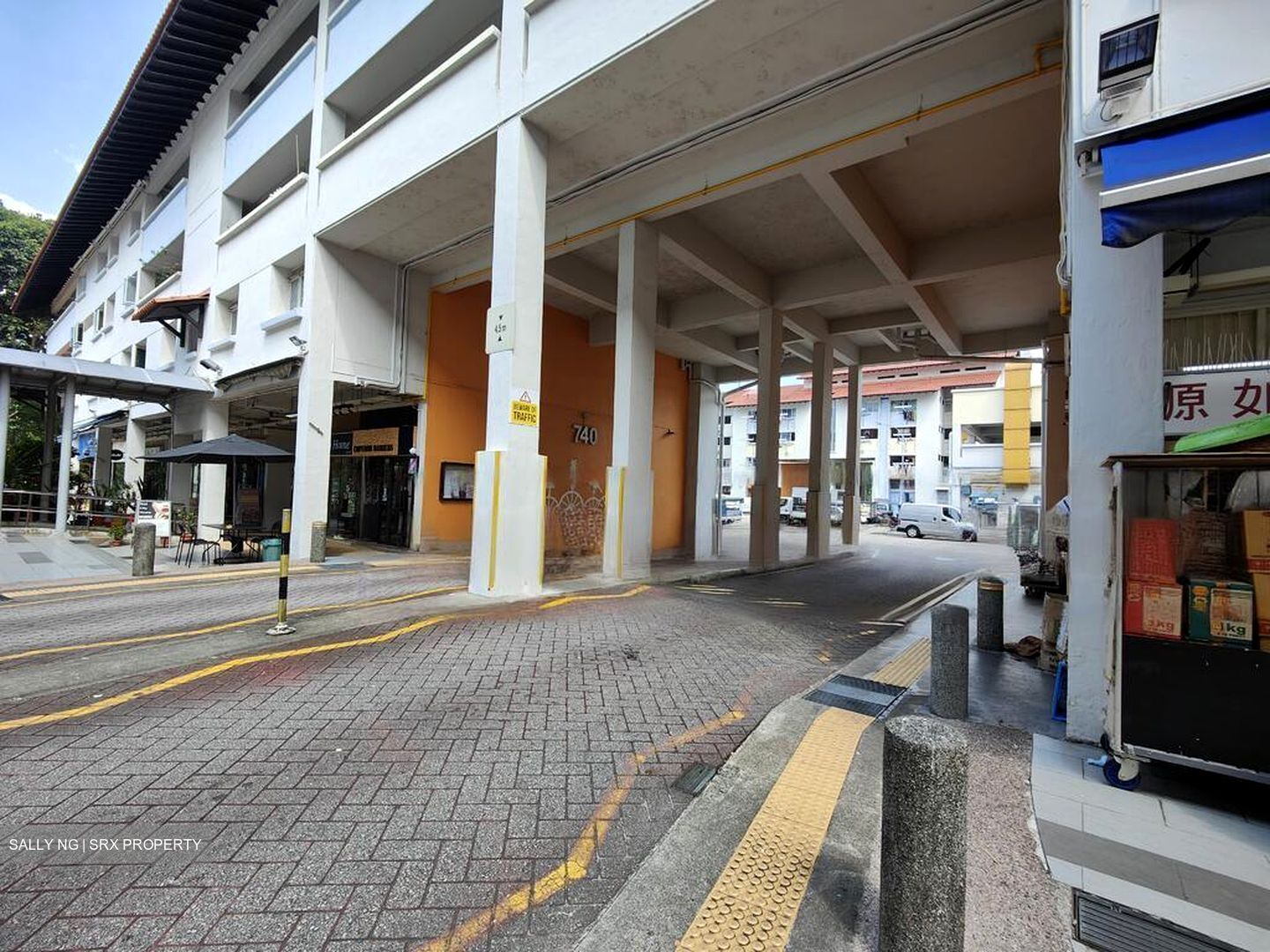 Bedok Reservoir Road (D16), Shop House #459619001